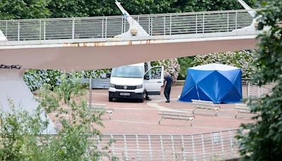 Man's body recovered from River Irwell after huge police presence near city centre