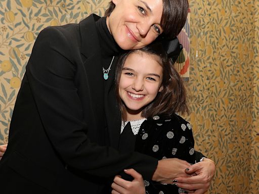 How Suri Cruise’s Updated Name Is a Nod to Mom Katie Holmes - E! Online