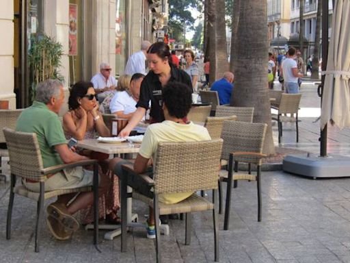 España alcanza por primera vez los 21 millones de trabajadores: un récord de ocupación que esconde otros dos