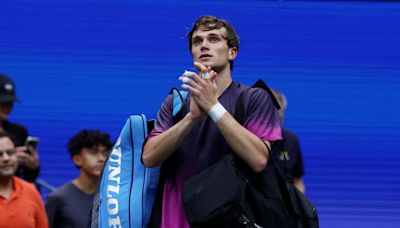 Jack Draper vs Jannik Sinner LIVE: US Open tennis result as Draper vomits during wild semi-final