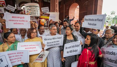 INDIA bloc protests 'Kursi-Bachao' Budget: ‘Extortion money to Bihar, Andhra’