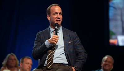 Peyton Manning Dishes on Intriguing Conversation With Michigan QB J.J. McCarthy