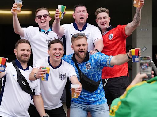 THE NOTEBOOK: Scooters and proper beer won over England fans