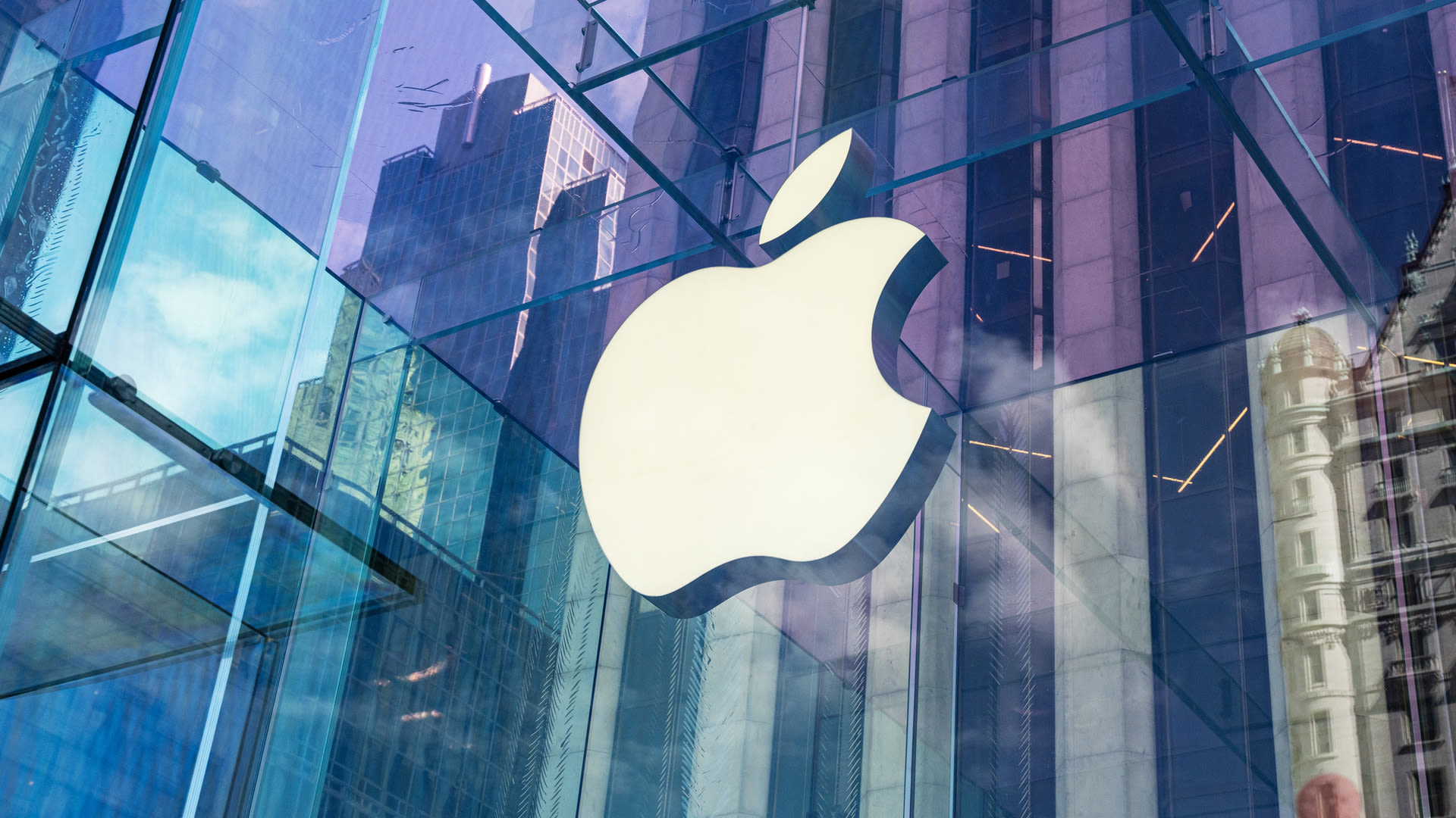 Apple Stock Secrets: How To Make $500 a Month With Dividends