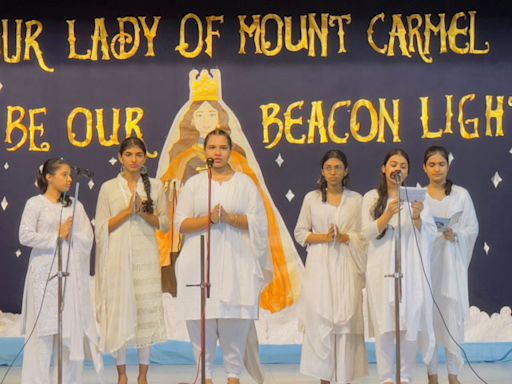 Mangaluru: Ladyhill Victoria Girls Composite PU college celebrates the feast of Mount Carmel