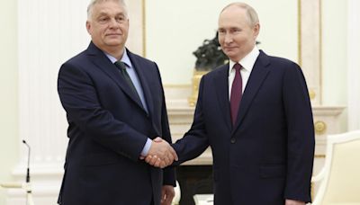 EU, Kyiv condemn Orban for meeting Putin