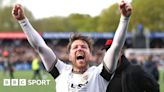 Callum Reynolds: Bromley defender signs new contract with the League Two club