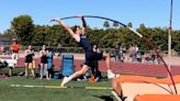 After recent move from Montana, pole vaulter Taylor Searle makes state history at ALA Queen Creek