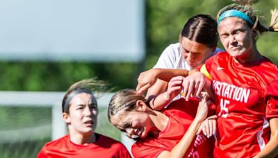 Marcella Komorek bounces back to help Visitation down Lafayette in penalty kicks