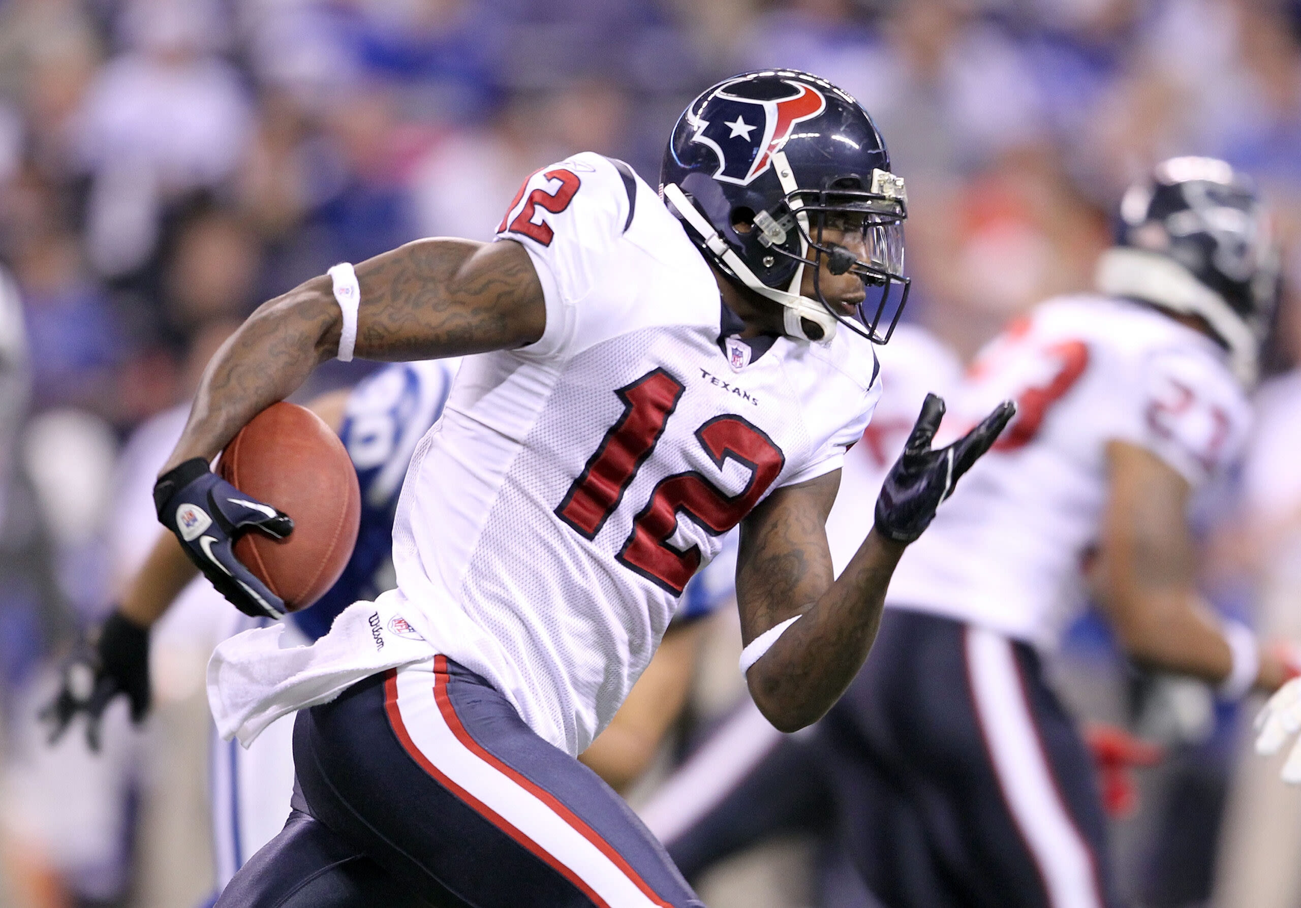 Jacoby Jones, former Texans WR/KR, dead at 40