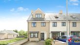 A fine townhouse in a prime gated community in central Taunton