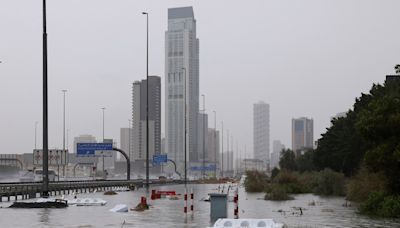 杜拜暴雨種雲技術被指禍首，專家反駁：忽略氣候變遷因素