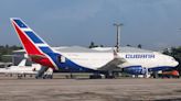 Javier Milei se alinea con Estados Unidos y corta los vuelos semanales de Cubana de Aviación