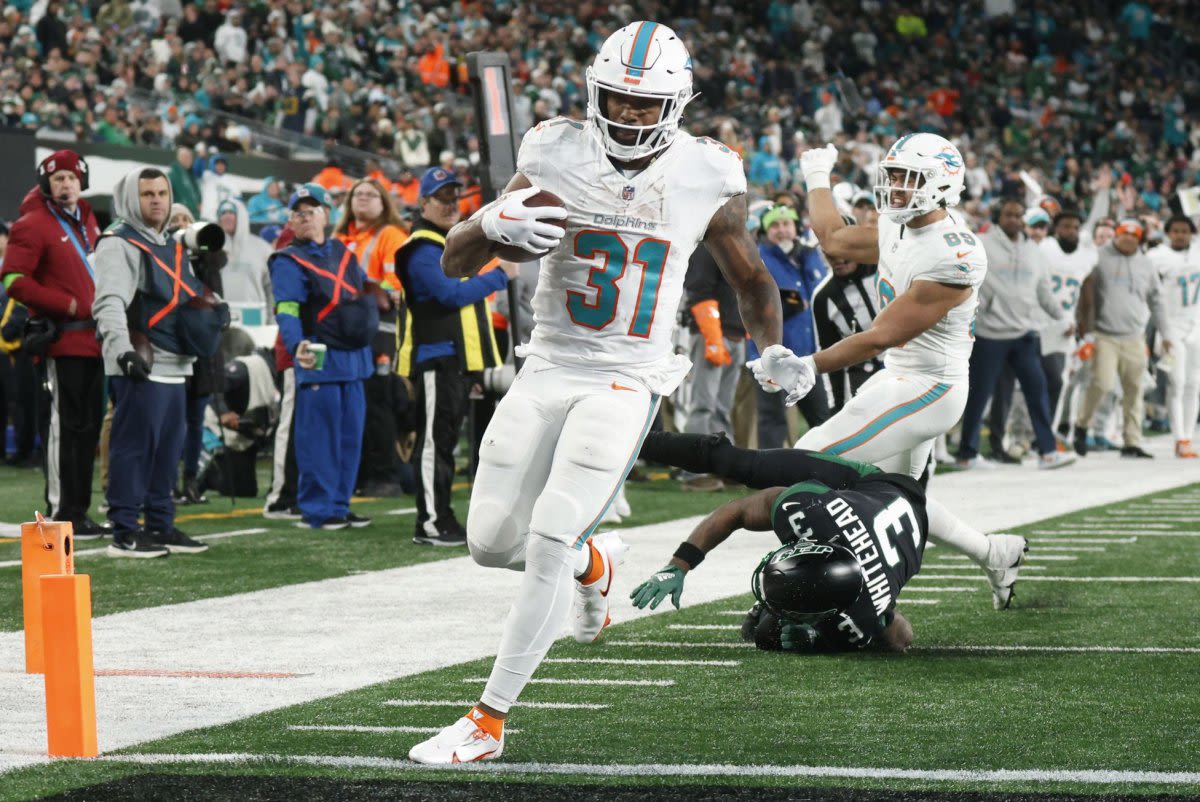 Dolphins running back job a 'supreme competition,' coach says - UPI.com