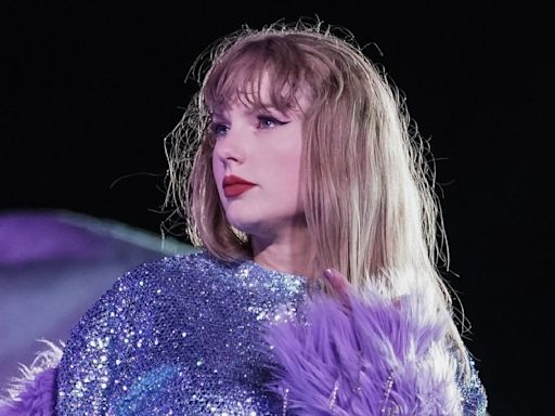 Taylor Swift 'Controlling the Weather' With Perfectly-Timed Lyrics at Eras Tour Leaves Fans Floored