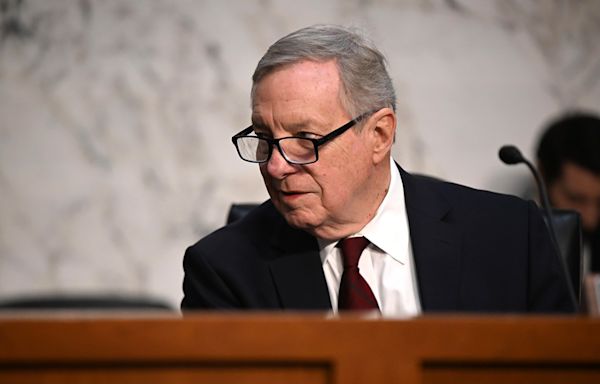 Durbin becomes highest-ranking Senate Democrat to endorse Harris