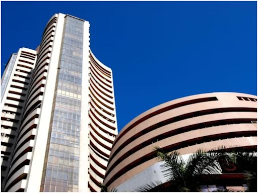 Share Market News Live Updates: Nifty, Sensex Likely To Fall Today; GIFT Nifty Futures Went Down By 54 Pts