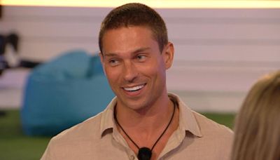 Joey Essex 'to earn £250,000 with club tour' after shock Love Island exit ahead of final