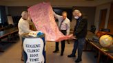 'Greetings from 1992': Retired Eugene Clinic doctors open time capsule