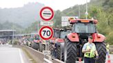 Cerrada al tráfico la autopista AP-7 en dirección a Francia por las protestas de los agricultores
