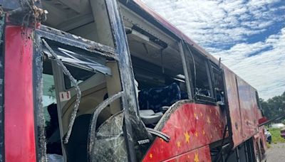 Bus company in deadly Mississippi crash has mixed safety record: USDOT