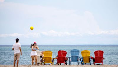 Only 3 Toronto beaches are accessible. Advocates want better