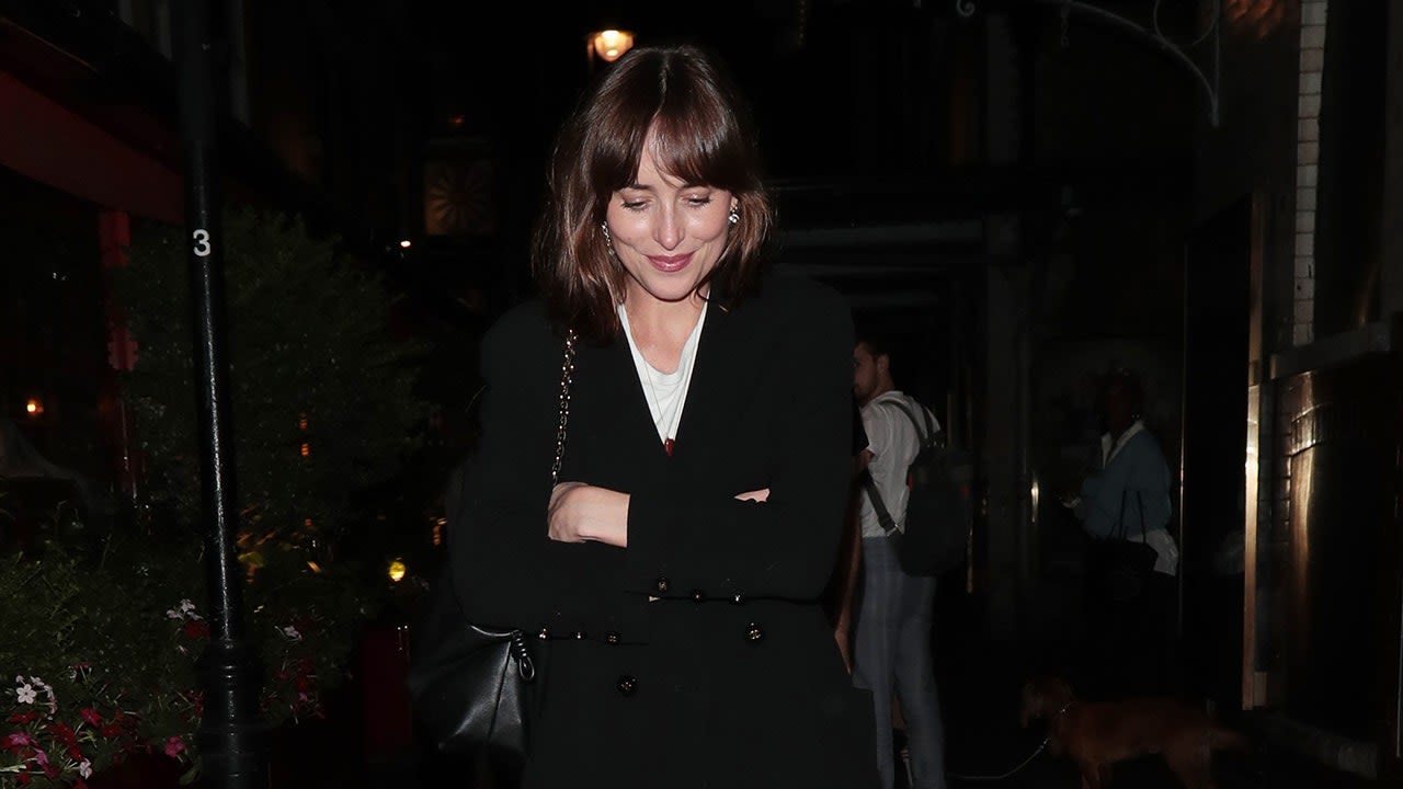 Dakota Johnson Has Found the Ultimate Anti-It Sneaker