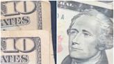 Recibió un billete de 10 dólares de vuelto y notó una rareza por la que podría valer 100 veces más: “Revisa tu cambio”