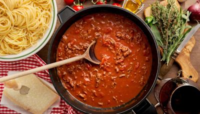 UK supermarket urgently recalls pasta sauce over fears it could contain glass