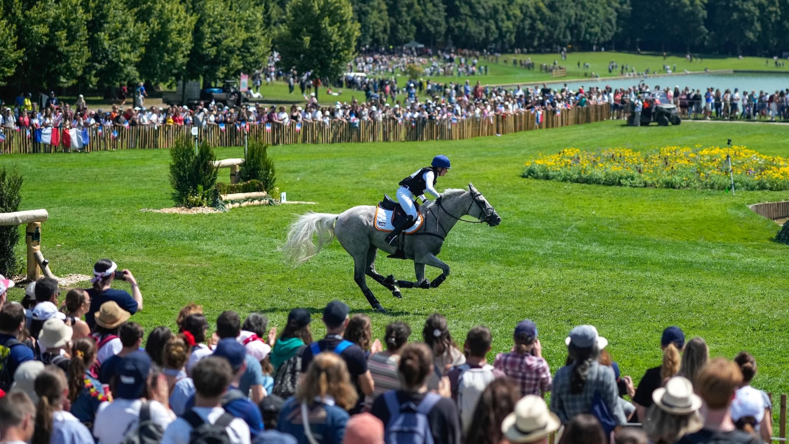 Olympic riders get a memorable gallop in the sumptuous-looking Versailles Palace gardens