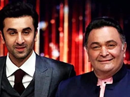 Ranbir Kapoor reveals he never saw his father Rishi Kapoor's eye colour: 'He was a short-tempered man but also a good man' | Hindi Movie News - Times of India