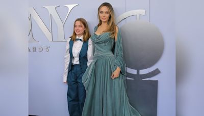 Tony Awards: Angelina Jolie und Tochter Vivienne kommen im Partnerlook