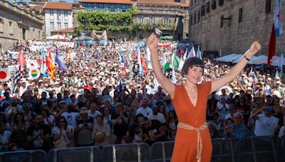 Un BNG "de moda" se reivindica en una multitudinaria marcha en la que Pontón apela a seguir creciendo sin límites