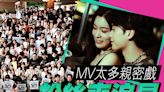 Lolly Talk玩香港遊 Fans電單車貼身「追」星