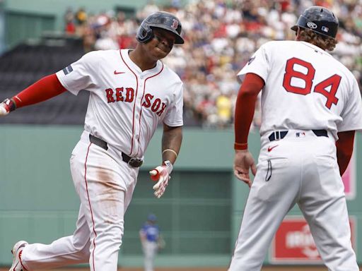 Devers home run breaks Fenway seat, sends Red Sox into break winners