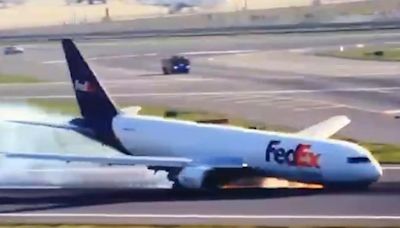 FedEx 767-300ER freighter lands with nose-gear retracted at Istanbul