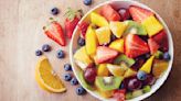 Comer más frutas y verduras puede ayudarte a mejorar la salud del sueño - La Opinión