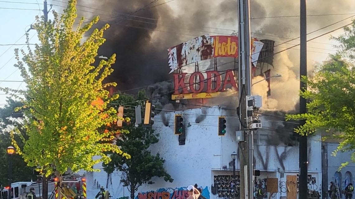 Historic buildings on Ponce catch fire a little over a month following another fire