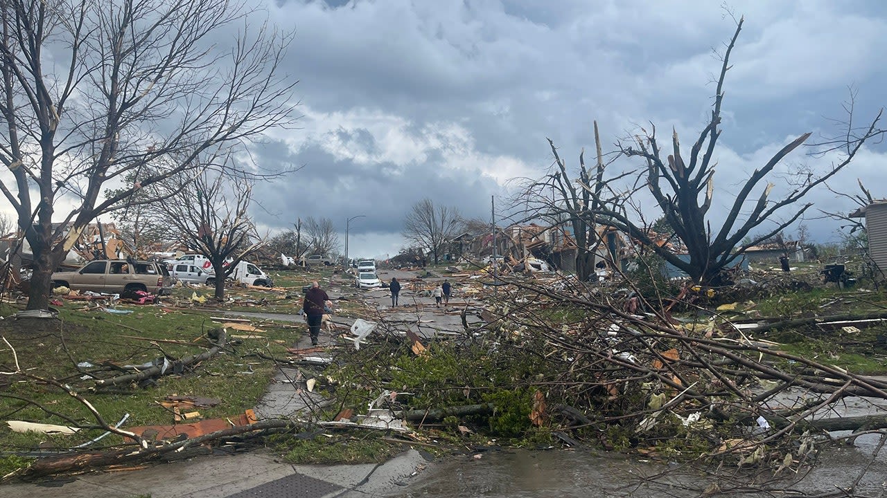 Dangerous storms result in flash flooding, severe weather over Southern Plains