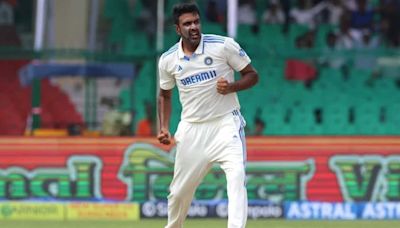 IND vs BAN: Rain plays spoilsport on Day 1 of Kanpur Test after Ravi Ashwin breaks Anil Kumble's record