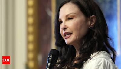 Americans have made their minds: Ashley Judd calls on Biden to step aside - Times of India