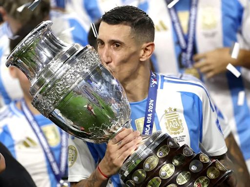 Este fue el emotivo beso de Ángel Di María y Jorgelina Cardoso en su último partido con la Selección Argentina | Espectáculos