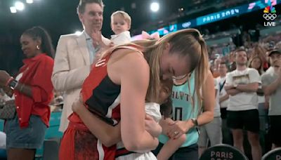 Sabrina Ionescu Shared Sweet Moment With Bryant Family After Winning Gold Medal