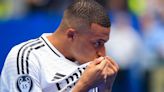 Mbappé enamora al Bernabéu en su presentación: empieza su rueda de prensa