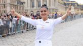 Salma Hayek proud to carry Olympic torch