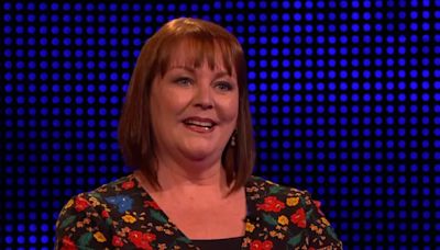ITV The Chase's Bradley Walsh baffled by 'wind up' as Merseyside player urged to put on lottery