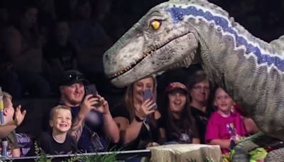 Todo lo que no se ve en el escenario de "Jurassic World Live Tour"