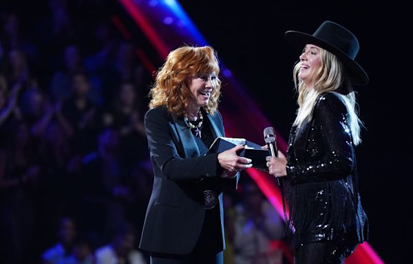 Lainey Wilson Got a Major Surprise from Idol Reba McEntire After Performing on ‘The Voice’