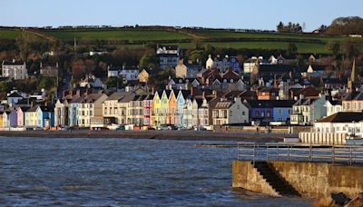 Northern Ireland weekend weather outlook shows sunny spells and winds easing