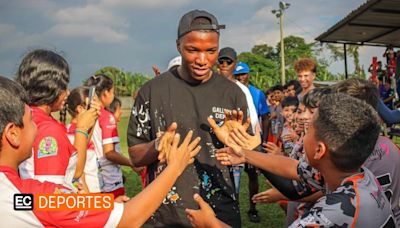 Moisés Caicedo jugó en la escuela de fútbol donde se formó